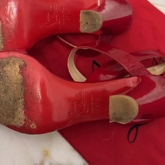 Authentic Christian louboutin shoes - Picture 8 of 15